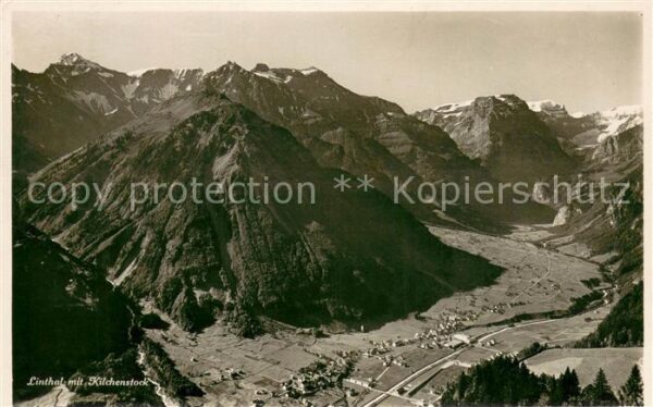 Linthal Glarus Panorama mit Blick zum Kilchenstock Alp
