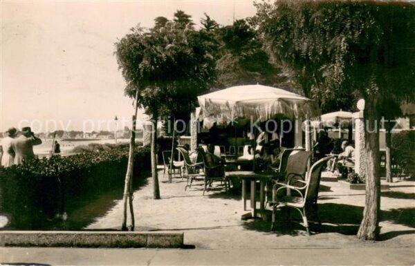 La Baule sur Mer Hôtel de la Plage et du Golf Bar en ple