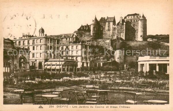 Dieppe 76 Les jardins du casino et vieux Chateau