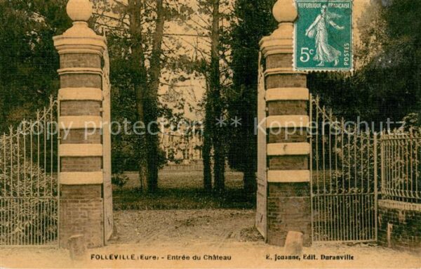 Folleville Eure Entrée du Chateau
