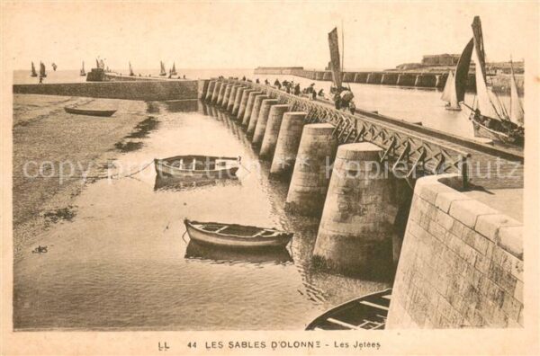 Les Sables-d Olonne Les Jetees