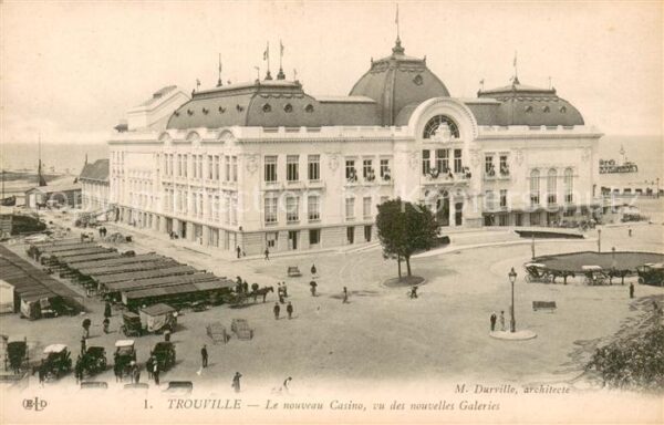 Trouville-Deauville Le nouveau Casino vu des nouvelles Gale