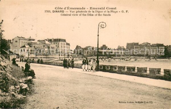 Dinard 35 Vue Generale de la digue et la plage Cô