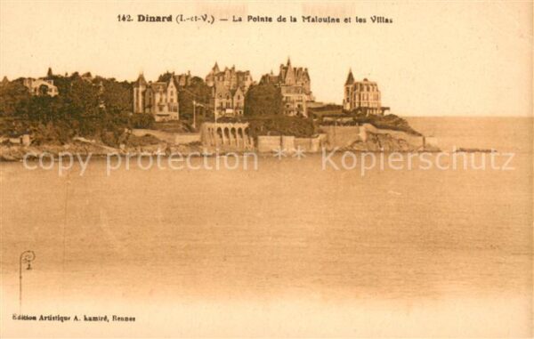 Dinard 35 La Pointe de la Malouine et les villas