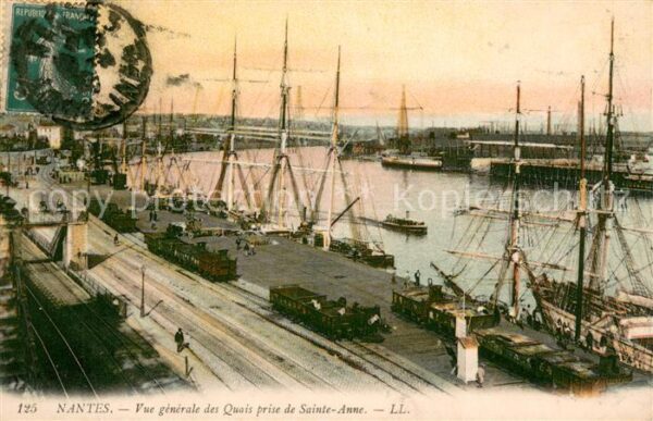 Nantes Loire Atlantique Vue Generale des quais prise de Sainte