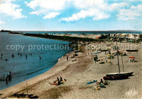 Cap-d Agde La plage et la Jetée Richelieu