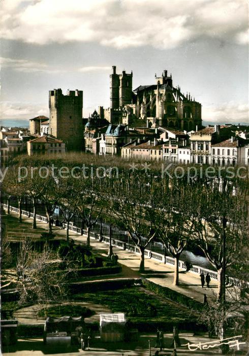 Narbonne Aude Vue sur les quais de la Robine Hôtel de