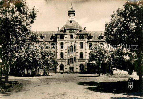 Beaumont-la-Ronce La Haute Barde Centre d_Education Physi