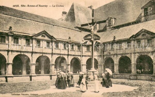 Sainte-Anne-d Auray Le cloître