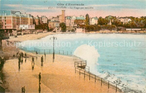 Dinard 35 La plage par tempête