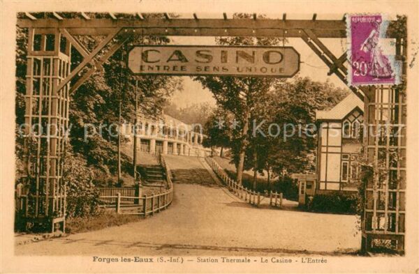Forges-les-Eaux Station Thermale Le Casino l'Entree