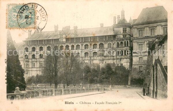 Blois 41 Chateau Facade Francois I