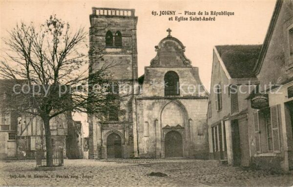 Joigny Yonne Place de la Republique et Eglise Saint