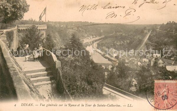 Dinan 22 Vue generale sur la Rance et la Tour de