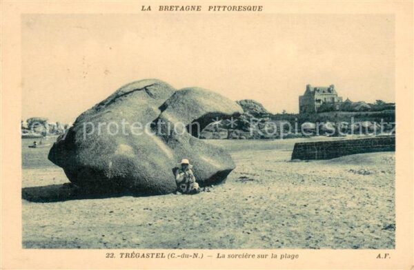 Tregastel La sorciere sur la plage