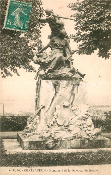 Chateaudun Monument de la Defense de Mercie