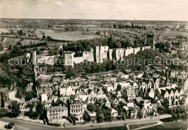 Chinon Indre et Loire Fliegeraufnahme Chateau