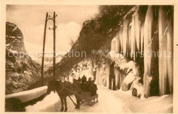 Le Bourg-d Oisans Route a La Grave en hiver les Gorges de