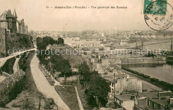 Granville Manche Vue Generale des bassins