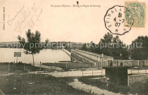 Bouzey Vosges Etang et digue