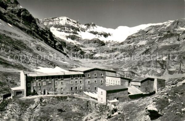Gemmipass Wallis Sporthotel Wildstrubel mit Lämmernglets
