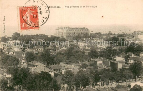 Arcachon 33 Vue generale de la Ville d_Ete