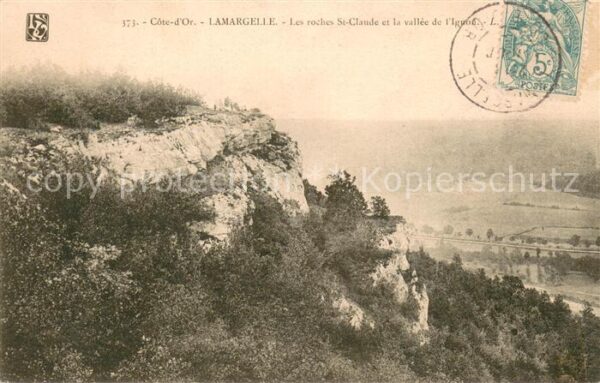 Lamargelle Les roches St Claude et la vallee de l'
