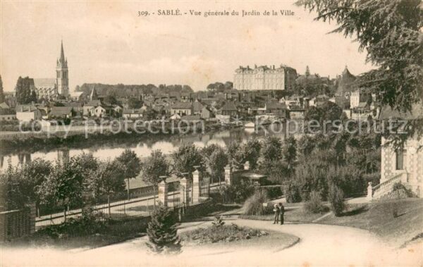 Sable-sur-Sarthe Vue du Jardin de la Ville