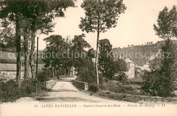 Saint-Leonard-des-Bois Alpes Mancelles Entr?e du Bourg