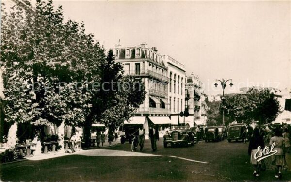 Biarritz Pyrenees Atlantiques La Place Clemenceau