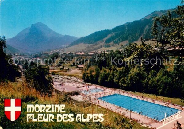 Morzine Centre Nautique au fond la pointe de Ny