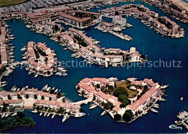 Port Grimaud Cité lacustre vue aérienne