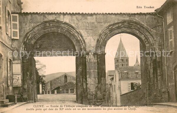 Cluny Entrée de l'Abbaye XIe siècle