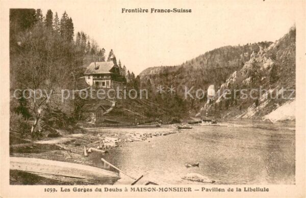 Maison-Monsieur Les Gorges du Doubs Pavillon de la Libellule Frontière Fran
