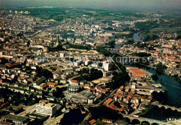 Limoges 87 Vallee de la Vienne et la ville vues du