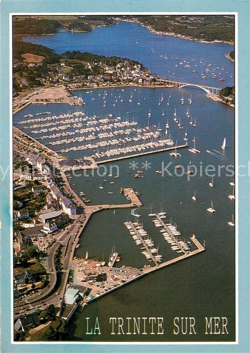 La Trinite-sur-Mer Vue aérienne du port de plaisance et po