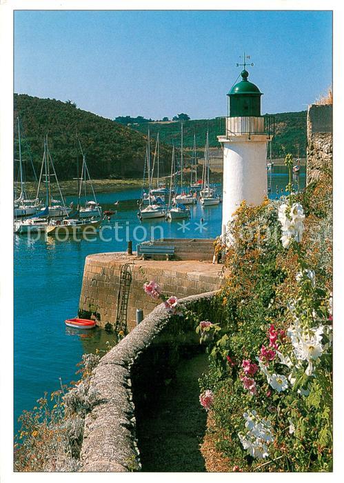 Sauzon Belle Ile en Mer Le phare et le port