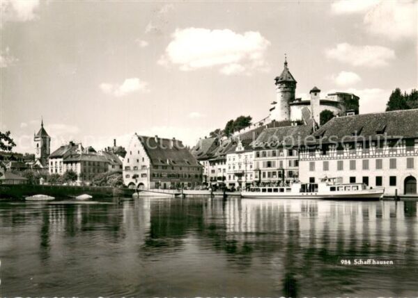 Schaffhausen  SH Blick über den Rhein zur Festung Munot