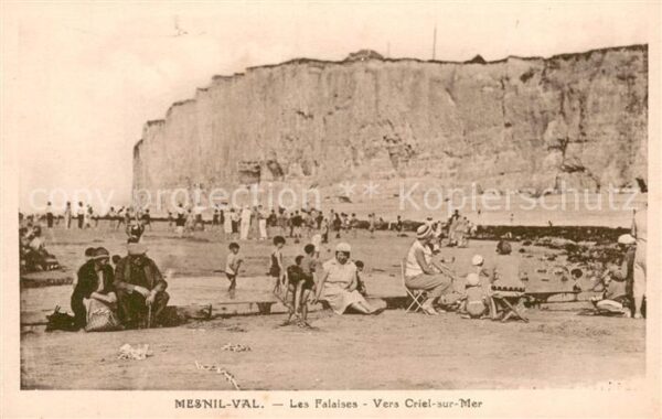 Mesnil-Val Les falaises vers Criel sur Mer Plage