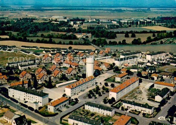 Avord Vue generale aerienne