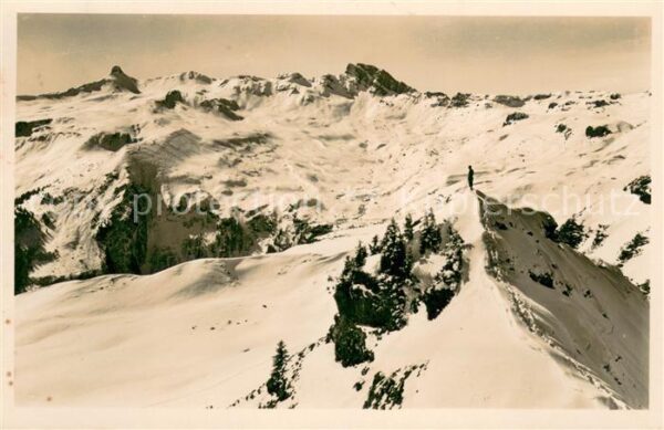 Flumserberg SG Blick vom Prodkamm gegen Spitzmeilen
