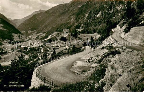 Wassen UR Panorama mit Sustenstrasse Alpen