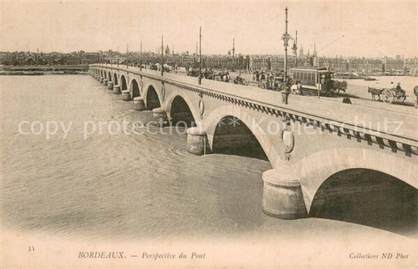 Bordeaux 33 Perspective du pont sur la Garonne