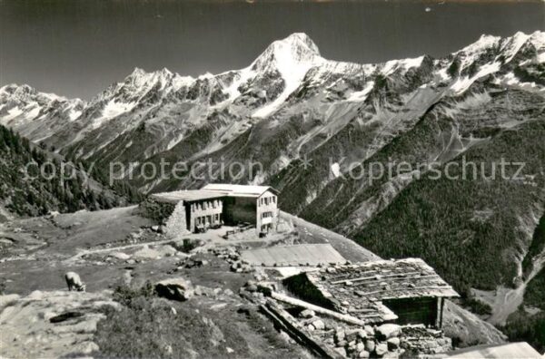 Loetschenpass Gasthaus Kummenalp mit Bietschhorn
