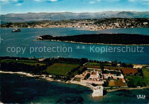 Cannes 06 Fliegeraufnahme Iles de Lerins