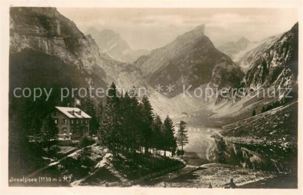 Seealpsee Saentis IR Berghaus Appenzeller Alpen