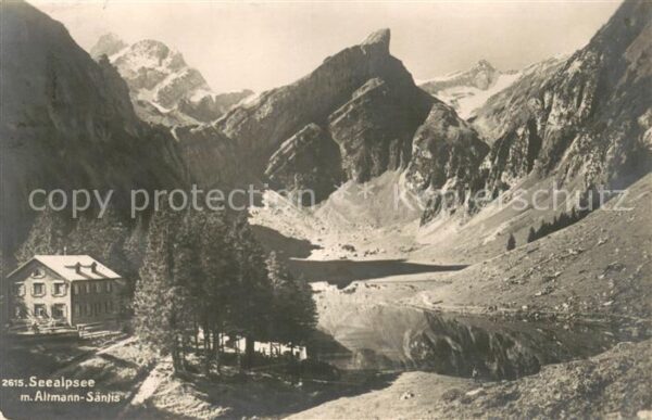 Seealpsee Saentis IR Berghotel Bergsee mit Altmann Säntis Ap