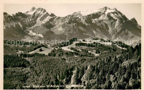 Appenzell IR Blick vom St. Anton ins Säntisgebirge A