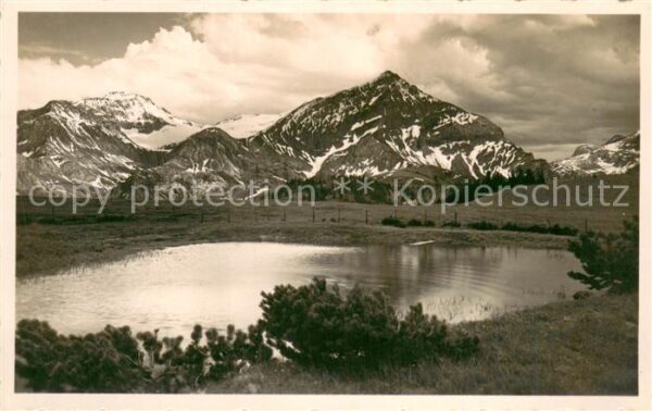 Hohe Windspielen Gstaad BE mit Spitzhorn und Wildhorn