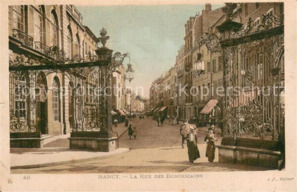 Nancy 54 La Rue des Dominicains
